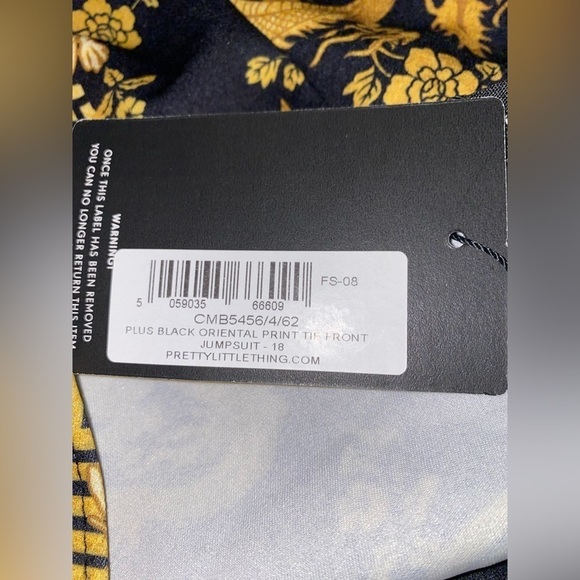 PrettyLittleThings Contrasting Dragon Women Black Tie Front Jumpsuit NWT Large - Picture 5 of 8